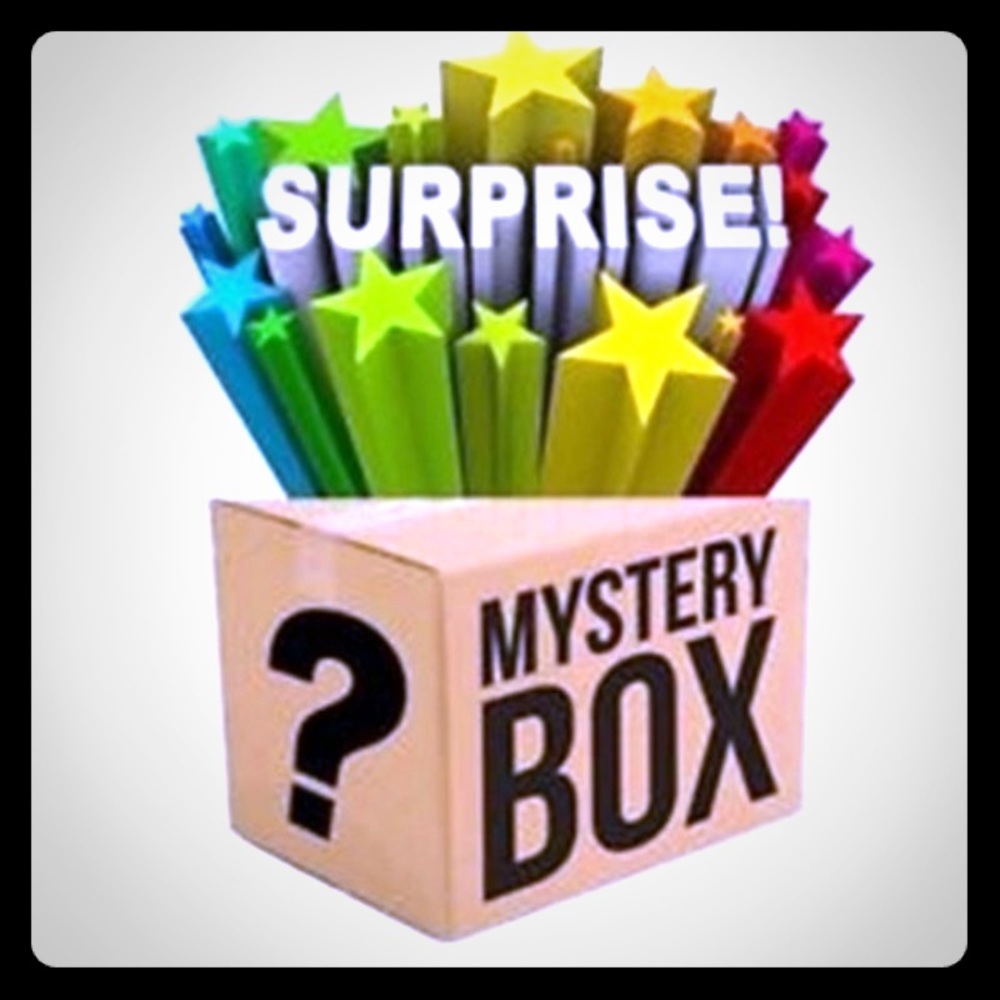 Free people mystery 📦 5 items $50